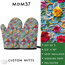 Load image into Gallery viewer, Mama&#39;s Batch Oven Mitts *Preorder (closes 3/17, LC#305)
