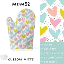 Load image into Gallery viewer, Mama&#39;s Batch Oven Mitts *Preorder (closes 3/17, LC#305)
