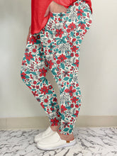 Load image into Gallery viewer, Winter Floral Leggings
