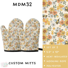 Load image into Gallery viewer, Mama&#39;s Batch Oven Mitts *Preorder (closes 3/17, LC#305)
